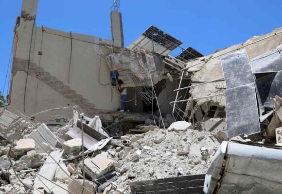 Israel and Hizbollah agree ceasefire, says US official
